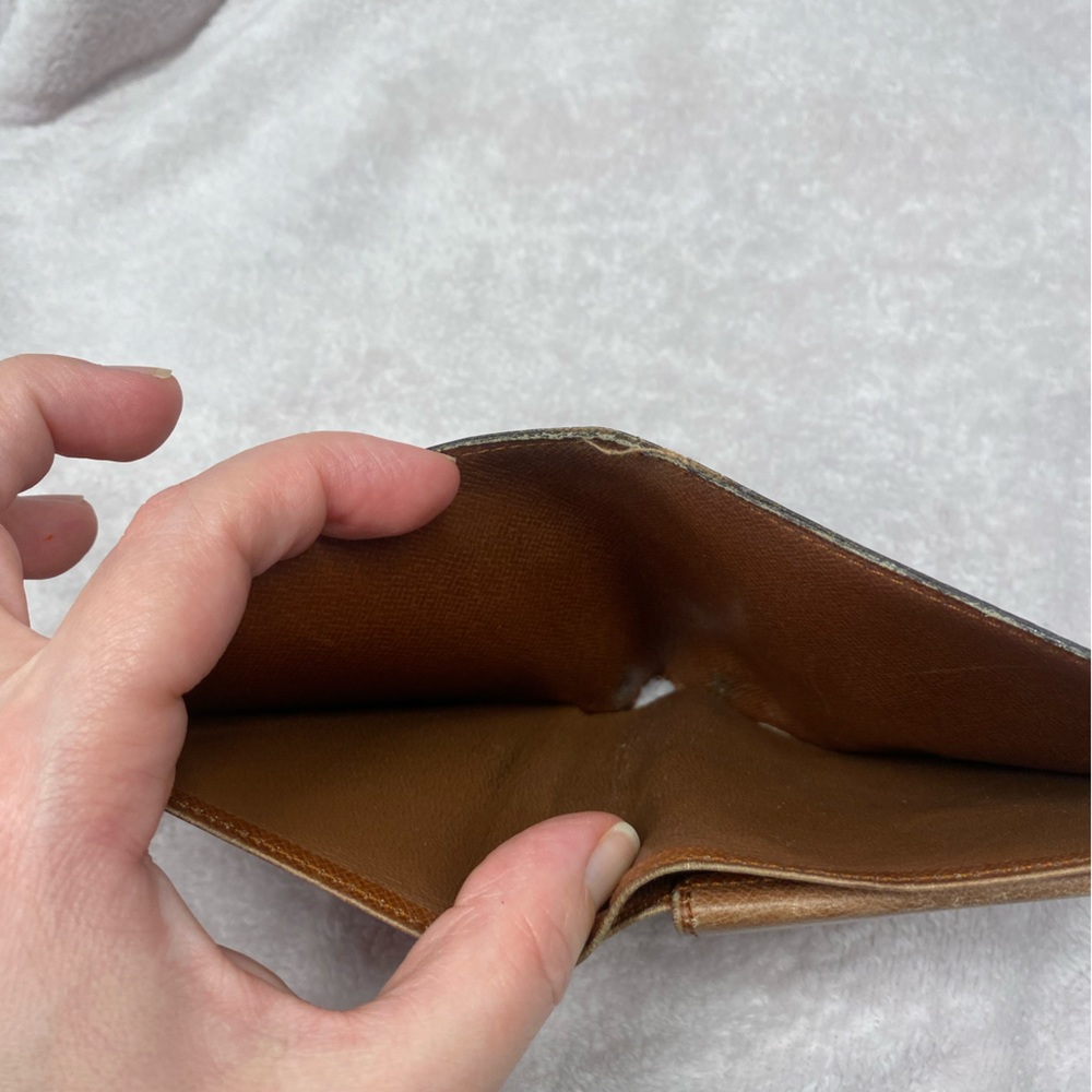 Copy LV Mono Bilford Wallet EUC - Picture 7 of 8